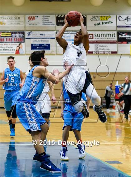Thumbnail 2 in Salem Hills vs. Lehi (Eagle Holiday Shootout) photogallery.