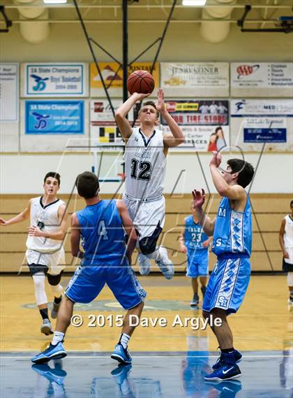 Thumbnail 3 in Salem Hills vs. Lehi (Eagle Holiday Shootout) photogallery.