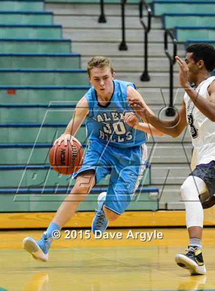 Thumbnail 3 in Salem Hills vs. Lehi (Eagle Holiday Shootout) photogallery.