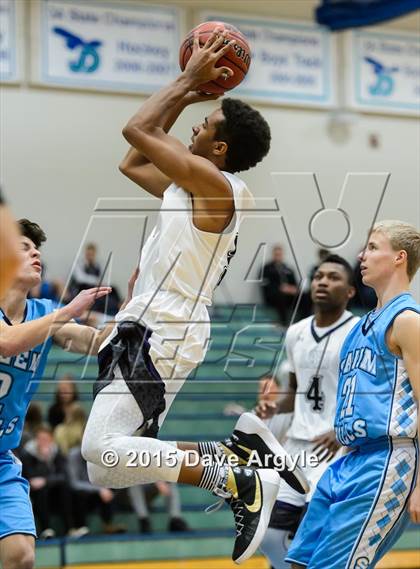 Thumbnail 1 in Salem Hills vs. Lehi (Eagle Holiday Shootout) photogallery.
