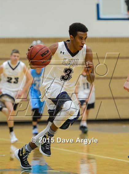Thumbnail 2 in Salem Hills vs. Lehi (Eagle Holiday Shootout) photogallery.