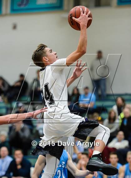 Thumbnail 3 in Salem Hills vs. Lehi (Eagle Holiday Shootout) photogallery.