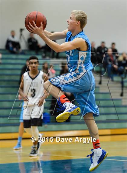 Thumbnail 2 in Salem Hills vs. Lehi (Eagle Holiday Shootout) photogallery.
