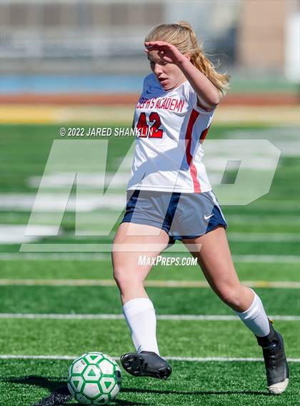 Thumbnail 2 in St. Joseph's Academy @ Central Lafourche(LHSAA Division I Regional Playoff) photogallery.