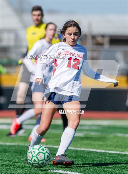 Thumbnail 3 in St. Joseph's Academy @ Central Lafourche(LHSAA Division I Regional Playoff) photogallery.