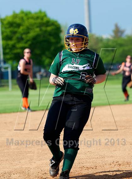 Thumbnail 1 in Locust Valley vs East Rockaway (Section 8 Class B Final - Game 1) photogallery.