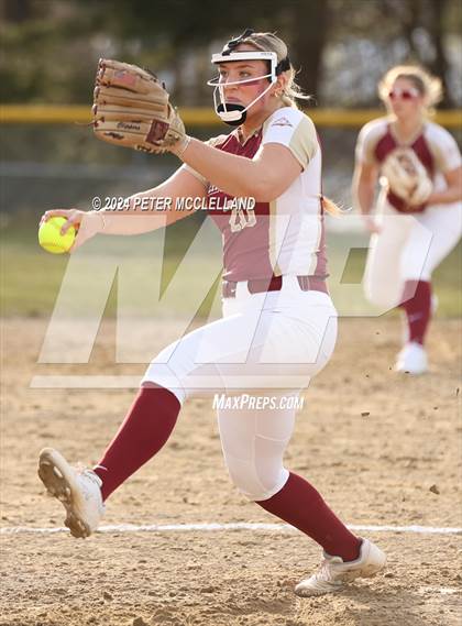 Thumbnail 2 in Newburyport @ Pentucket Regional photogallery.