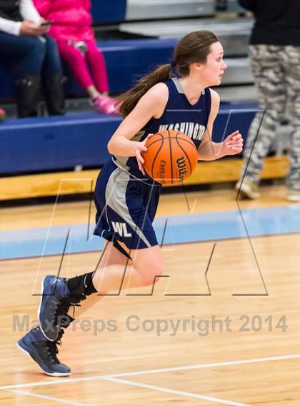 Thumbnail 3 in Washington-Lee @ Yorktown photogallery.