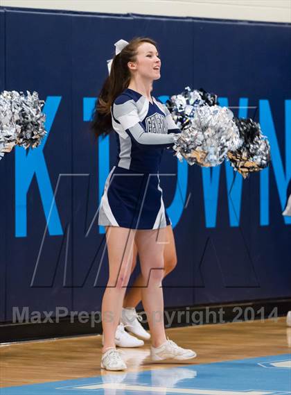 Thumbnail 3 in Washington-Lee @ Yorktown photogallery.