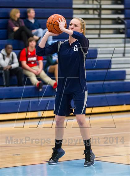 Thumbnail 3 in Washington-Lee @ Yorktown photogallery.