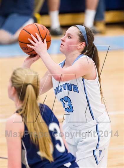 Thumbnail 2 in Washington-Lee @ Yorktown photogallery.