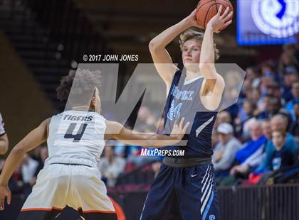 Thumbnail 2 in Shawnee vs. Linden (NJSIAA Group 4 Final)  photogallery.