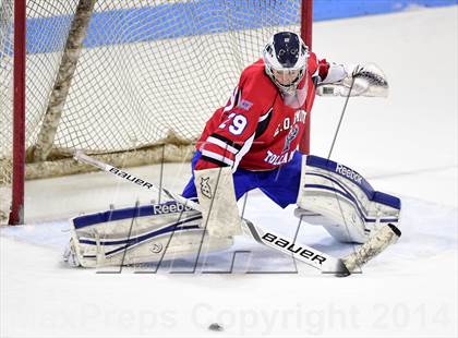 Thumbnail 2 in E.O. Smith/Tolland vs. Newtown (CIAC DIII Final) photogallery.