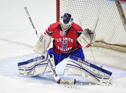 Thumbnail 2 in E.O. Smith/Tolland vs. Newtown (CIAC DIII Final) photogallery.