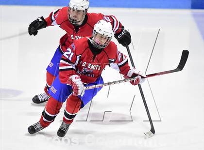 Thumbnail 3 in E.O. Smith/Tolland vs. Newtown (CIAC DIII Final) photogallery.