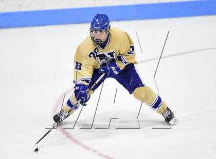 Thumbnail 3 in E.O. Smith/Tolland vs. Newtown (CIAC DIII Final) photogallery.