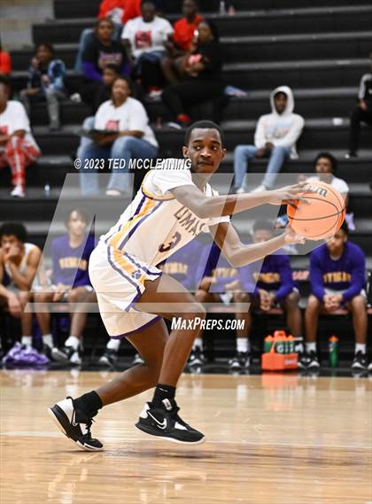 Thumbnail 3 in Dumas vs. Booneville (AAA 3A State Playoffs first round) photogallery.