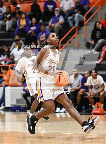 Thumbnail 1 in Dumas vs. Booneville (AAA 3A State Playoffs first round) photogallery.