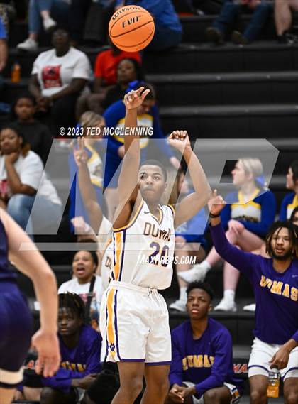 Thumbnail 2 in Dumas vs. Booneville (AAA 3A State Playoffs first round) photogallery.