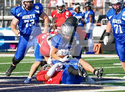 Thumbnail 2 in Murat Shrine North/South All Start Football Classic photogallery.