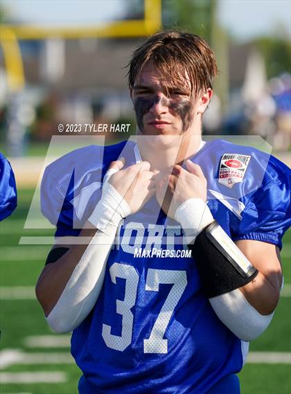 Thumbnail 2 in Murat Shrine North/South All Start Football Classic photogallery.
