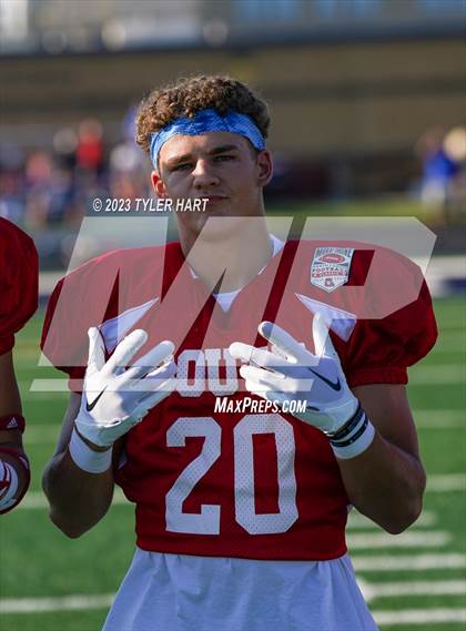 Thumbnail 1 in Murat Shrine North/South All Start Football Classic photogallery.