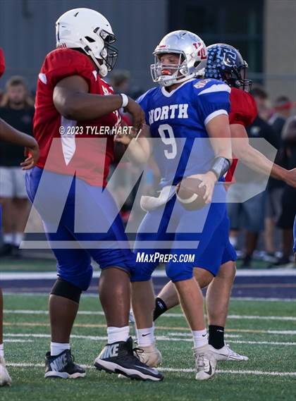 Thumbnail 1 in Murat Shrine North/South All Start Football Classic photogallery.