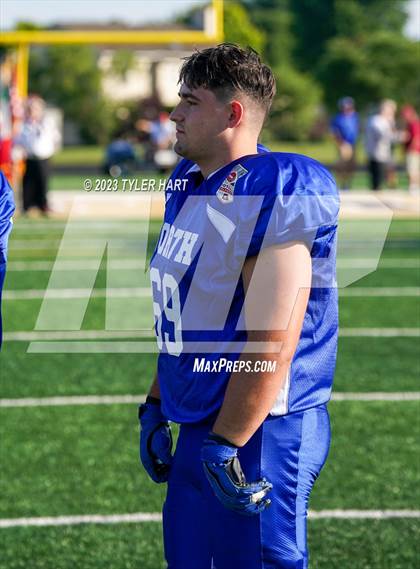 Thumbnail 2 in Murat Shrine North/South All Start Football Classic photogallery.