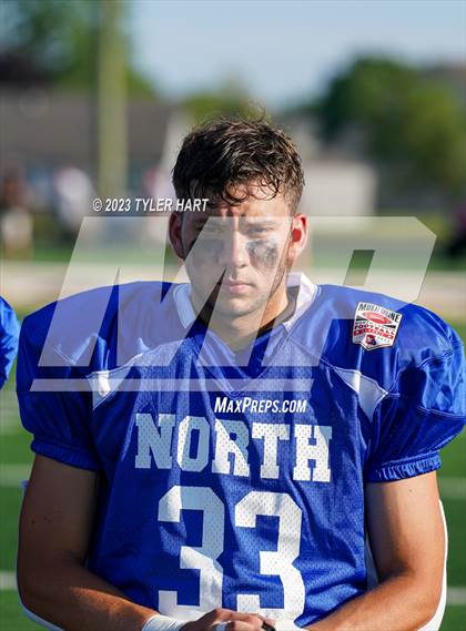 Thumbnail 3 in Murat Shrine North/South All Start Football Classic photogallery.