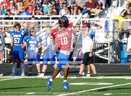 Thumbnail 3 in Murat Shrine North/South All Start Football Classic photogallery.