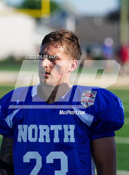 Thumbnail 1 in Murat Shrine North/South All Start Football Classic photogallery.