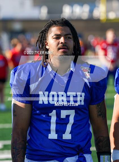 Thumbnail 1 in Murat Shrine North/South All Start Football Classic photogallery.