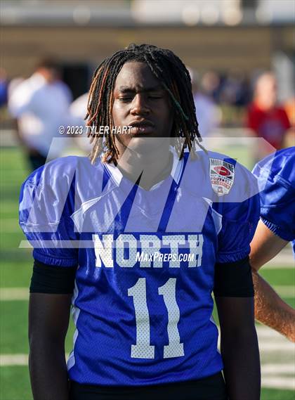 Thumbnail 1 in Murat Shrine North/South All Start Football Classic photogallery.