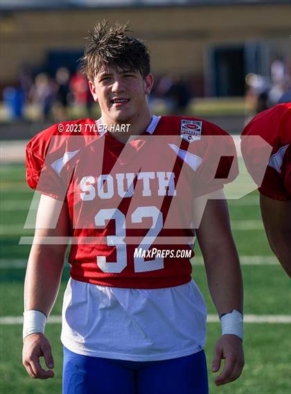 Thumbnail 1 in Murat Shrine North/South All Start Football Classic photogallery.