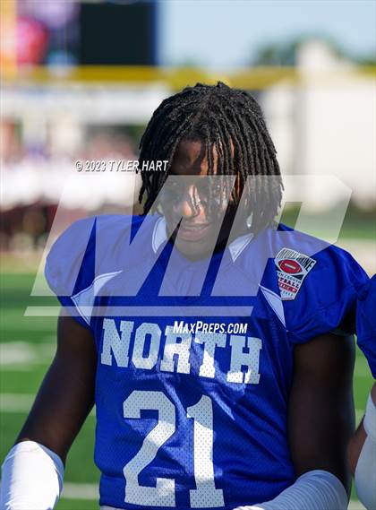 Thumbnail 3 in Murat Shrine North/South All Start Football Classic photogallery.
