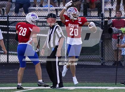 Thumbnail 1 in Murat Shrine North/South All Start Football Classic photogallery.