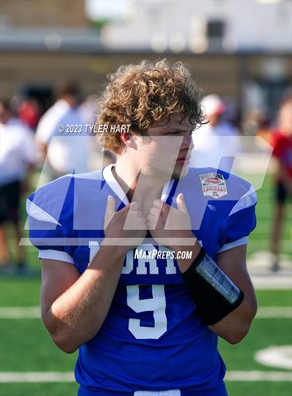 Thumbnail 3 in Murat Shrine North/South All Start Football Classic photogallery.