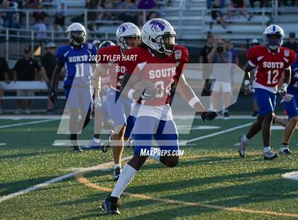 Thumbnail 1 in Murat Shrine North/South All Start Football Classic photogallery.
