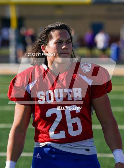 Thumbnail 1 in Murat Shrine North/South All Start Football Classic photogallery.