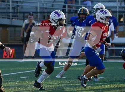 Thumbnail 1 in Murat Shrine North/South All Start Football Classic photogallery.