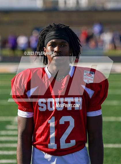 Thumbnail 1 in Murat Shrine North/South All Start Football Classic photogallery.
