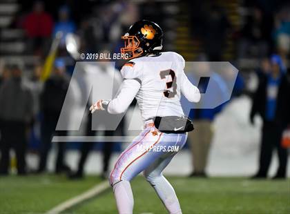Thumbnail 1 in Ridgefield @ Southington (CIAC Class LL Quarterfinal) photogallery.
