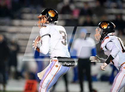 Thumbnail 3 in Ridgefield @ Southington (CIAC Class LL Quarterfinal) photogallery.