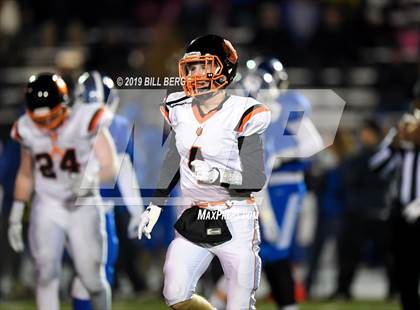 Thumbnail 1 in Ridgefield @ Southington (CIAC Class LL Quarterfinal) photogallery.