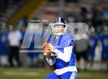 Thumbnail 2 in Ridgefield @ Southington (CIAC Class LL Quarterfinal) photogallery.