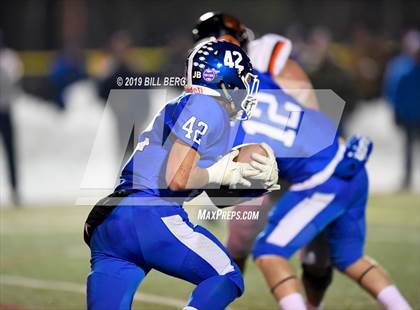 Thumbnail 3 in Ridgefield @ Southington (CIAC Class LL Quarterfinal) photogallery.