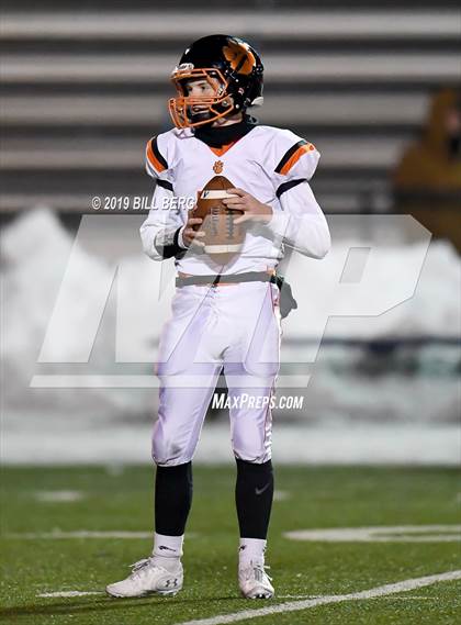 Thumbnail 2 in Ridgefield @ Southington (CIAC Class LL Quarterfinal) photogallery.