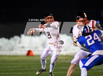 Thumbnail 3 in Ridgefield @ Southington (CIAC Class LL Quarterfinal) photogallery.