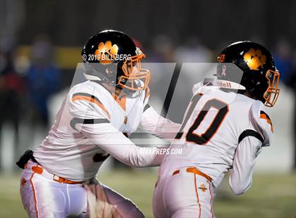Thumbnail 3 in Ridgefield @ Southington (CIAC Class LL Quarterfinal) photogallery.