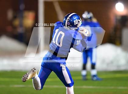 Thumbnail 2 in Ridgefield @ Southington (CIAC Class LL Quarterfinal) photogallery.